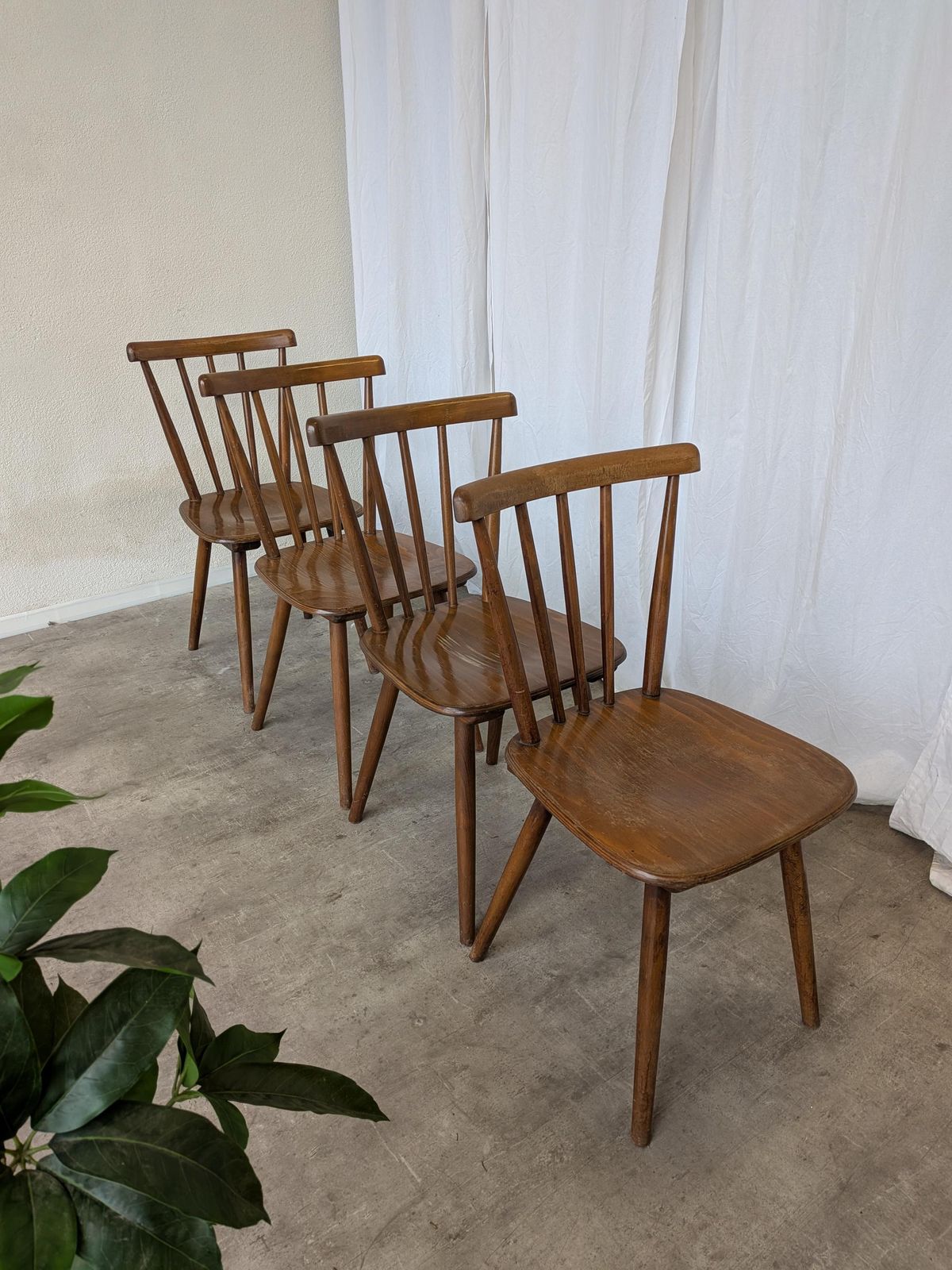Set Of 4 Vintage Windsor Dining Chairs: Mid Century Brown Wooden / Stol Kamnik 1970s photo 795.0