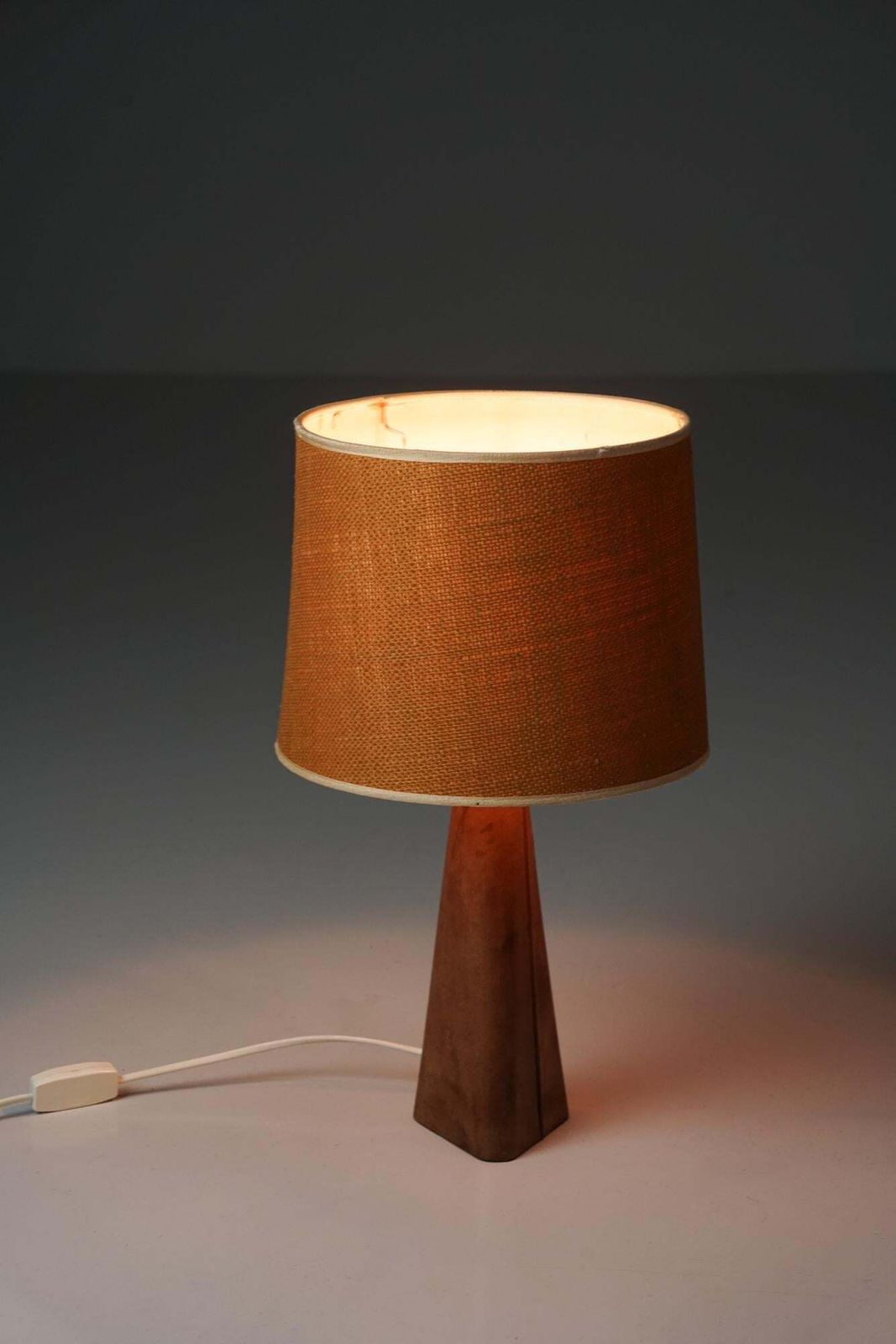 Model 46 017 Leather Table Lamp, Lisa Johansson Pape, Stockmann/Orno, 1960s photo 2135.0