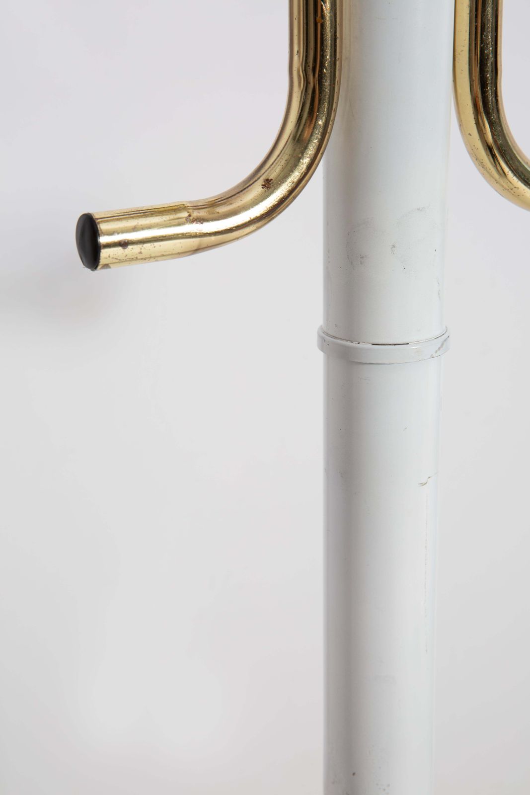 Mid Century Vintage White And Gold Metal Hanger Stand, Italy, 1960s photo vintage