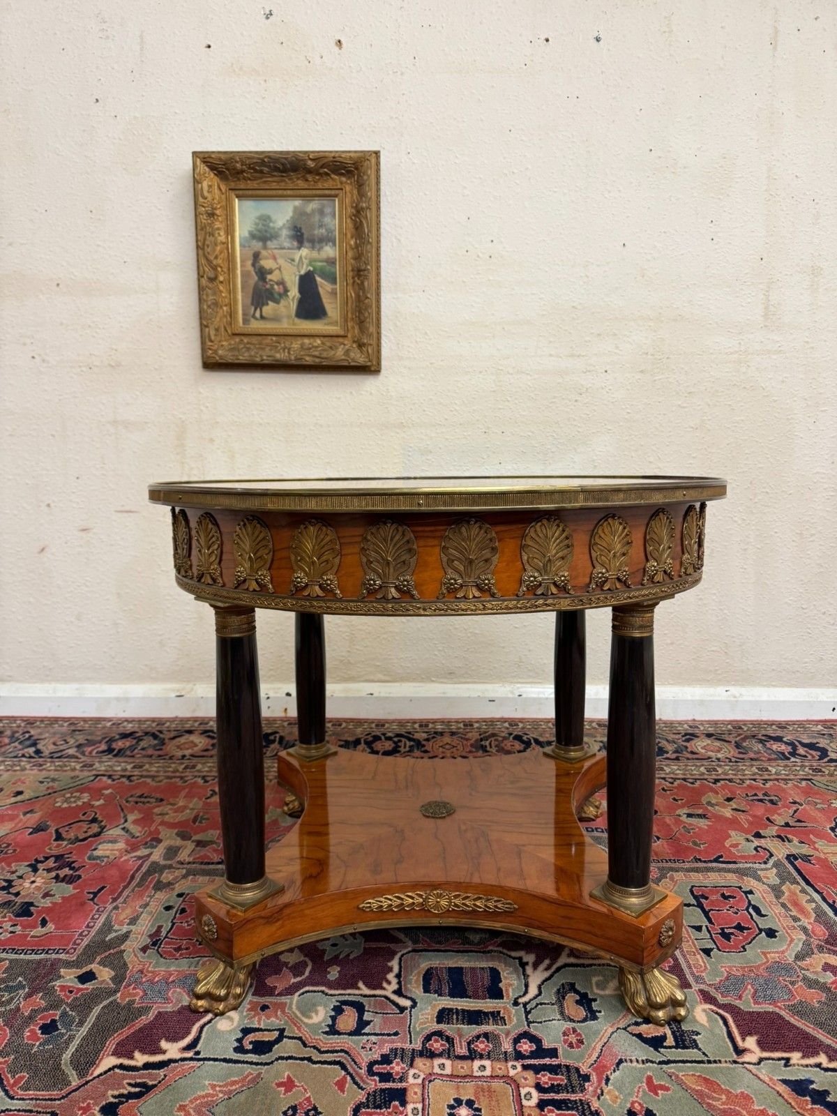 Stunning Round French Kingwood Marquetry Inlaid Centre Table/Accent Table