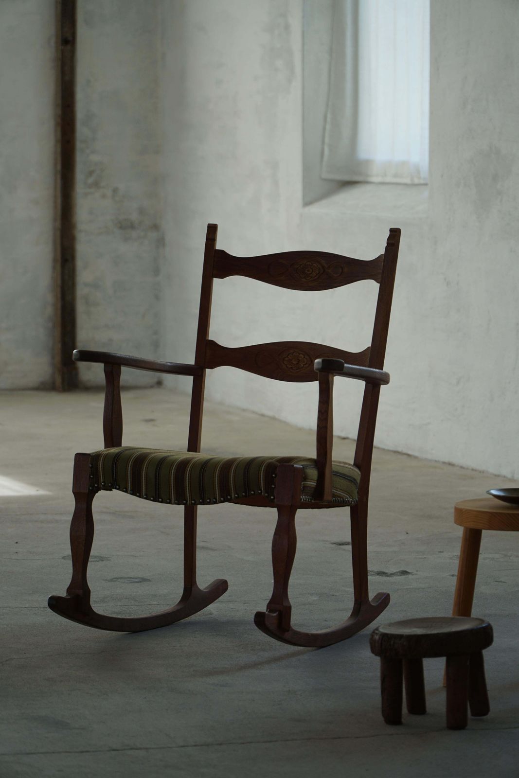 Rocking Chair In Oak, Danish Mid Century Modern, Henning Kjærnulf, 1960s photo buy