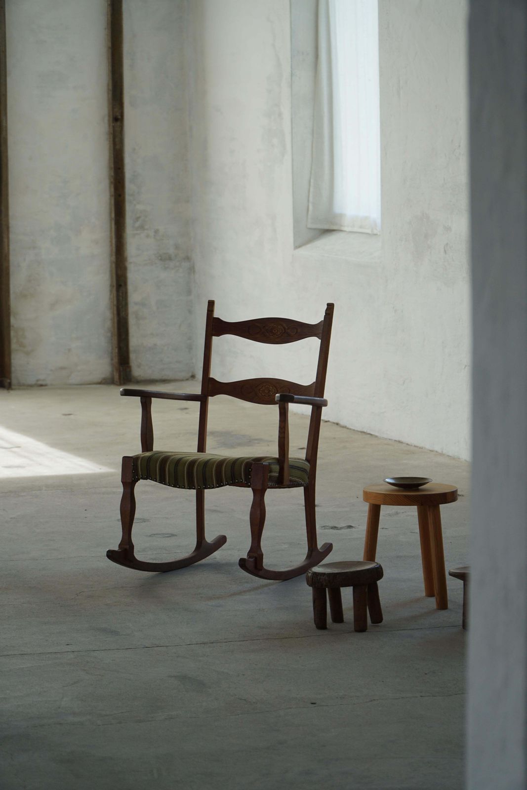 1123.0 Rocking Chair In Oak, Danish Mid Century Modern, Henning Kjærnulf, 1960s photo