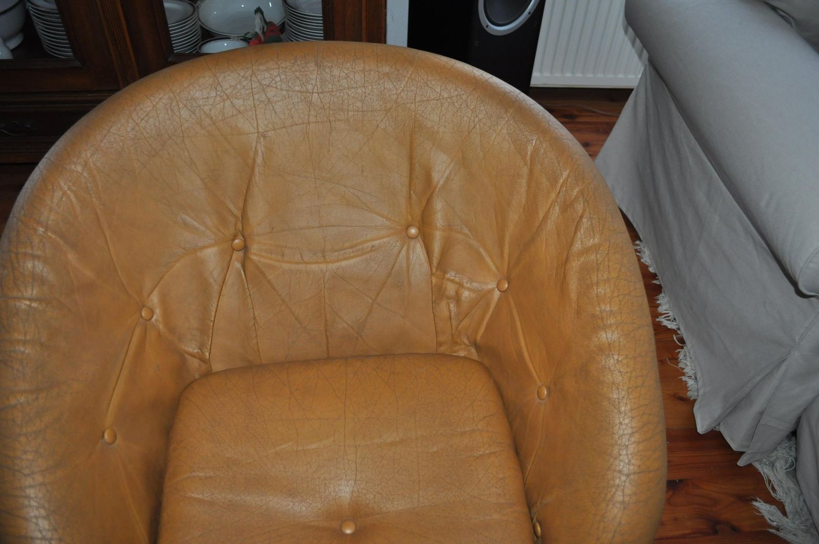 French Plastic Club Chairs By Rafael Raffel, 1970s, Set Of 2 photo Furniture