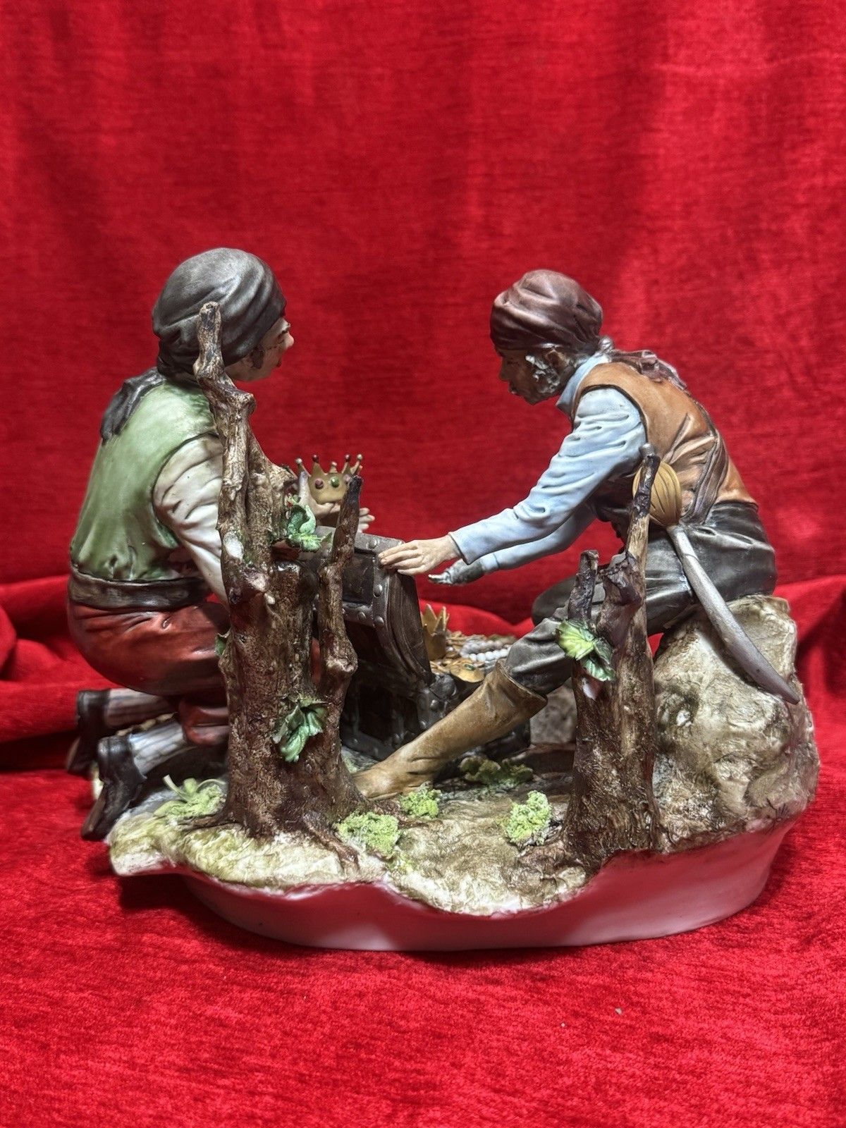 photo furniture Large Italian Capodimonte Porcelain Figurine 'The Pirates Hidden Treasure'signed