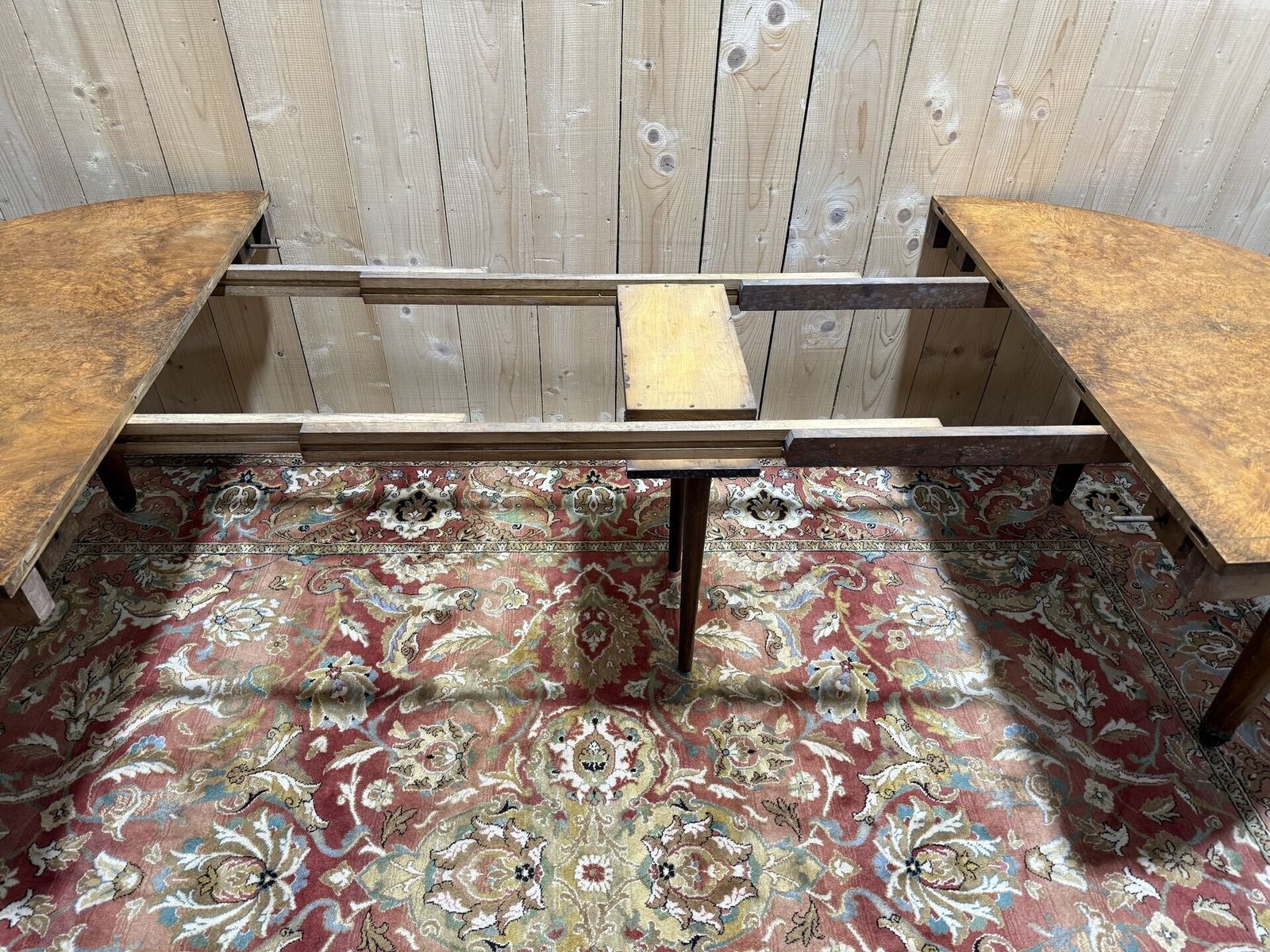 Table De Salle à Manger Ovale époque Art Déco photo vintage
