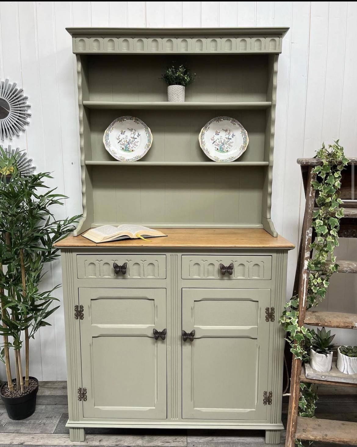 photo vinterior Vintage Small Tall Pine Welsh Dresser Plate Rack Storage Ready For Upcycling