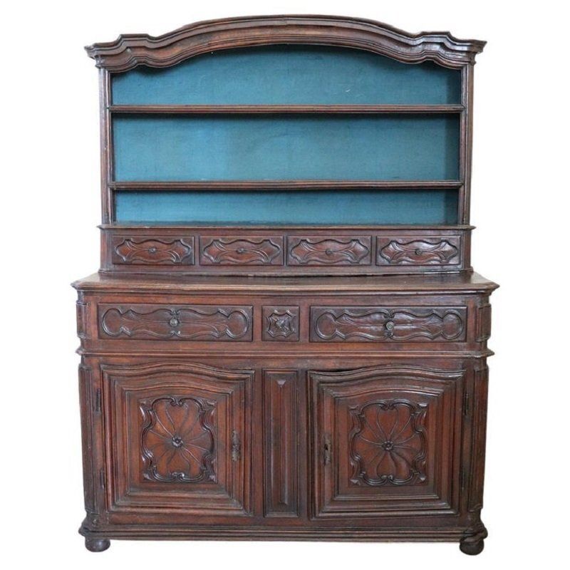 Antique Sideboard In Solid Walnut With Plate Rack, 1680s
