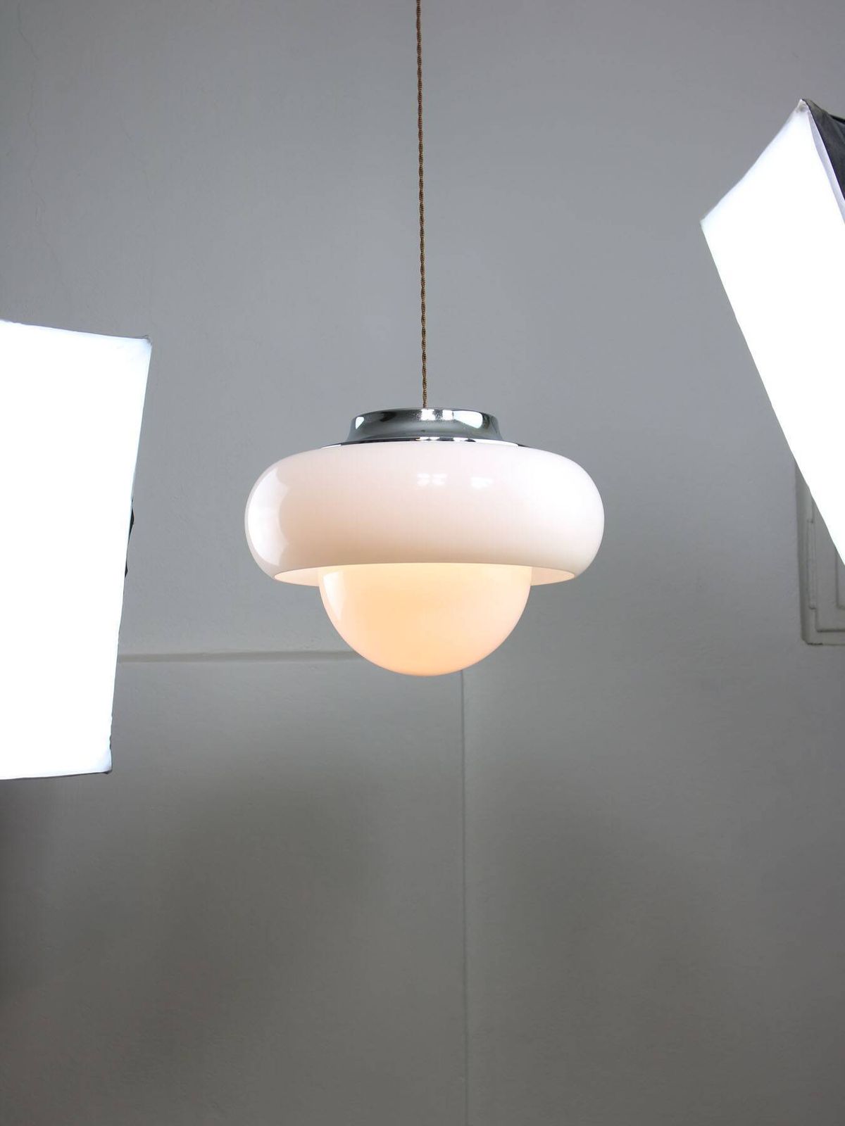 Large Space Age Lamp By Guzzini, 1960s. photo vintage