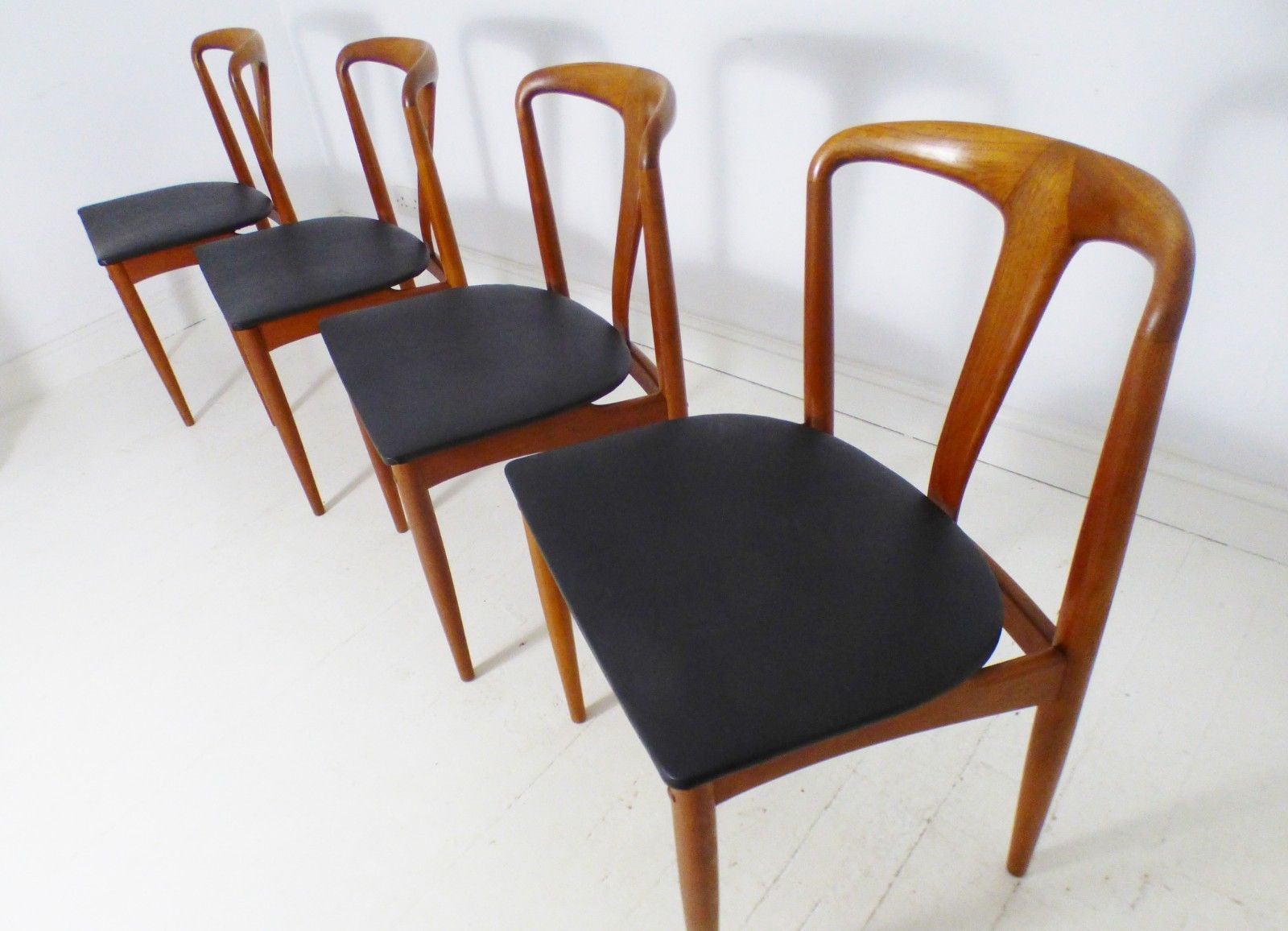 Stunning Set 4 Vintage Danish Teak Johannes Andersen Juliane Dining Chairs photo Furniture