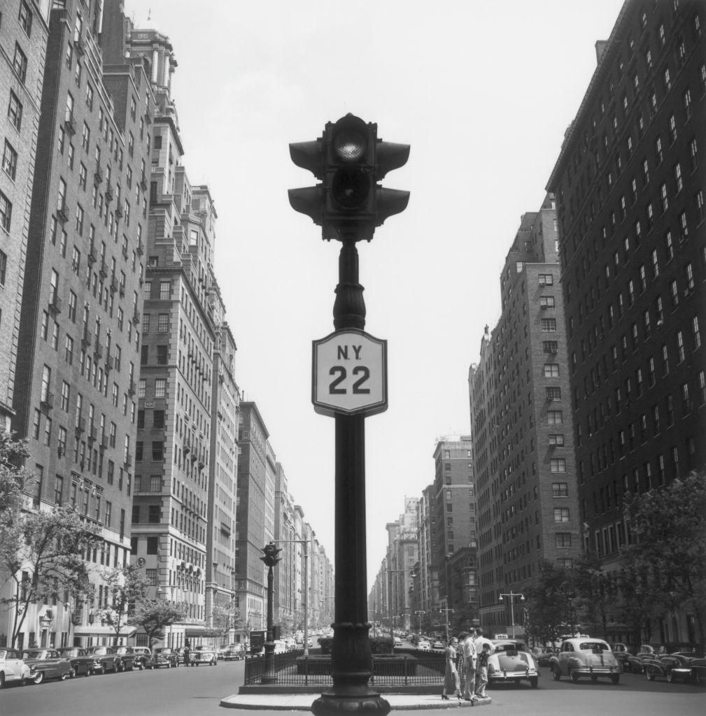 Slim Aarons New York Street Lights, 1953   New York City Black And White Urban Landscape