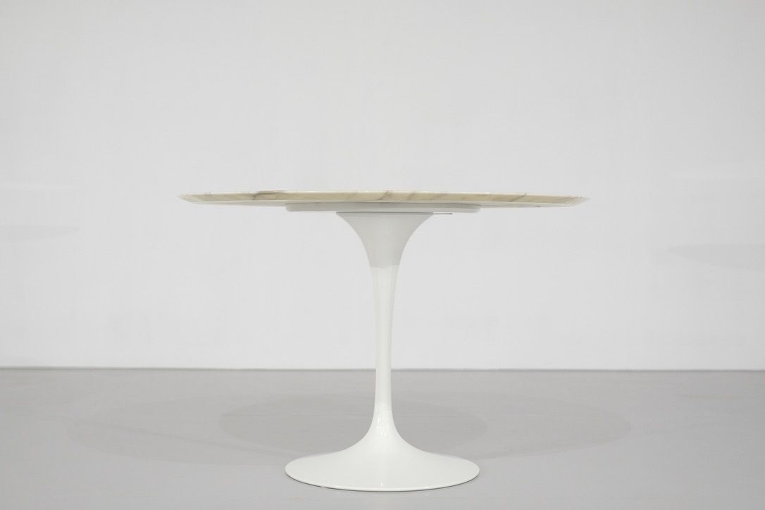 Dining Table Tulip Marble By Eero Saarinen For Knoll International. photo vinterior