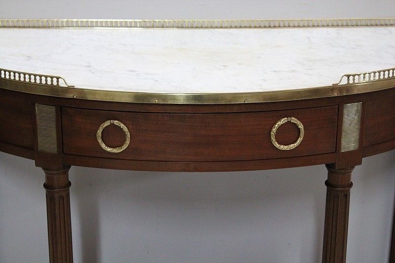 Half Moon Console Louis XVI, 19th Century photo Furniture