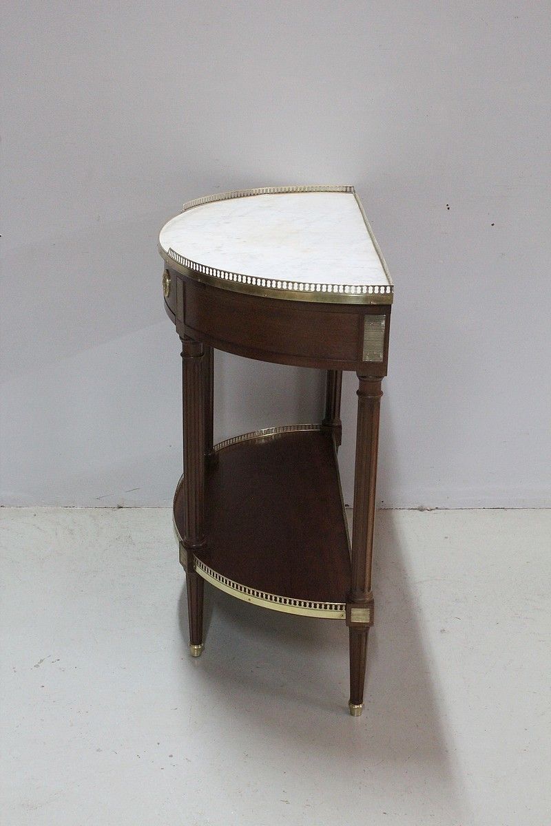 3005.54 Half Moon Console Louis XVI, 19th Century photo