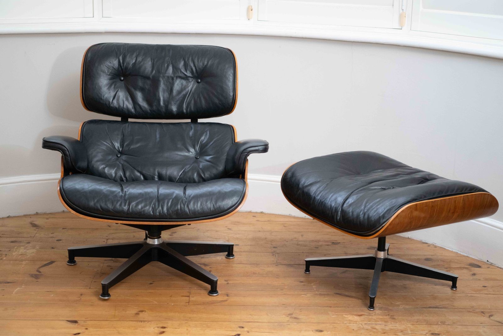 Original Charles And Ray Eames For Herman Miller   Lounge Chair .Circa 1970 photo vintage