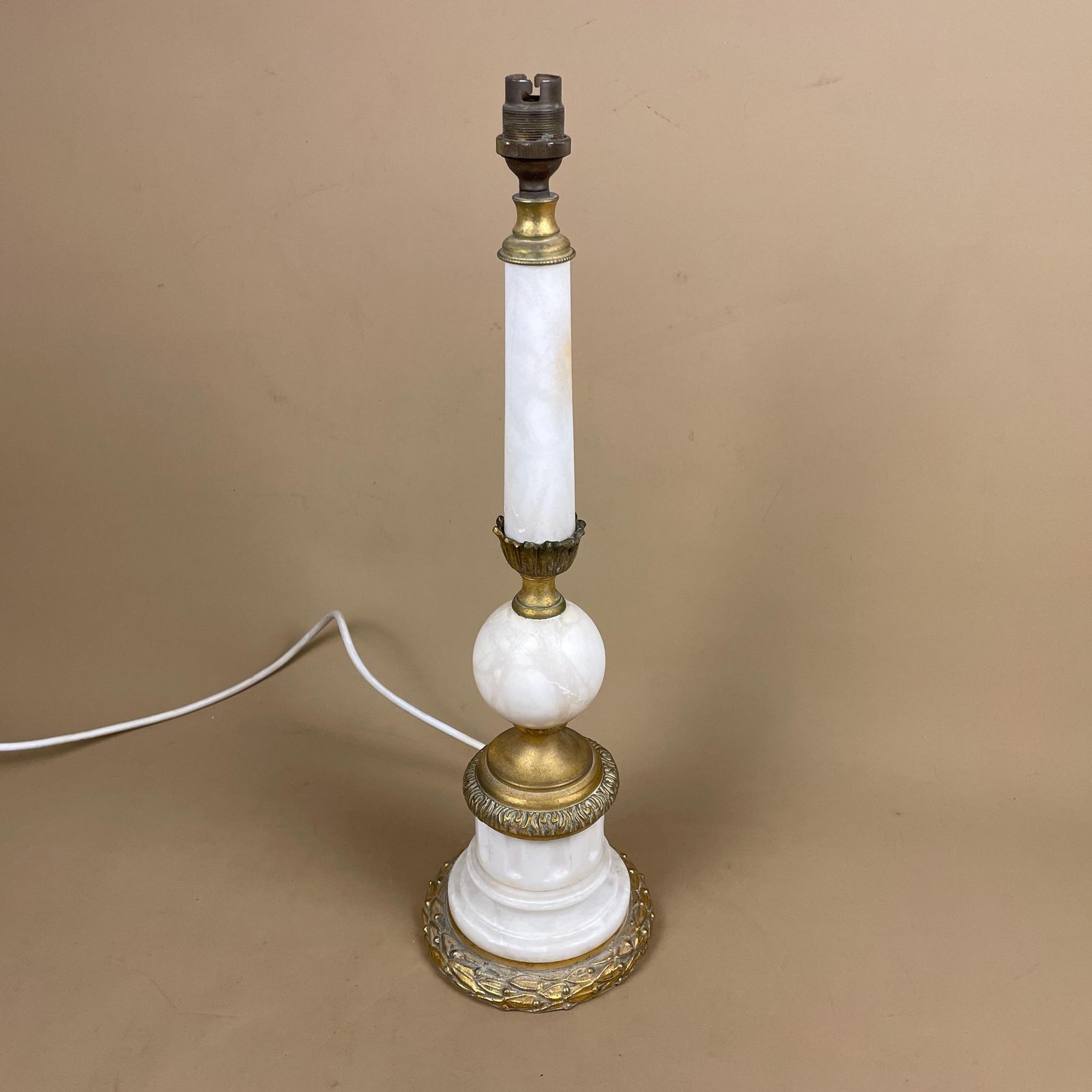 Antique White Marble Lamp Light Bedside Brass Metal Gold Accents Ornate Vintage Round Base Pillar Column Heavy Hollywood Regency Large photo Lighting