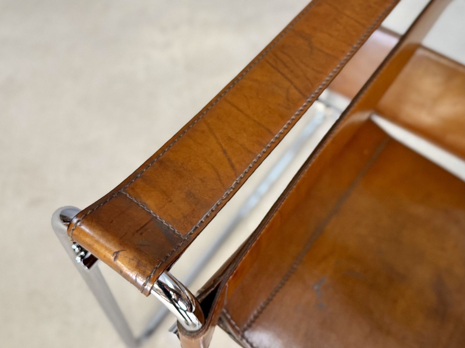 Wassily B3 Chair. Pair. By Gavina For Marcel Breuer. Brown Tan Leather And Chrome Bauhaus Lounge Club Accent Chairs photo vinterior