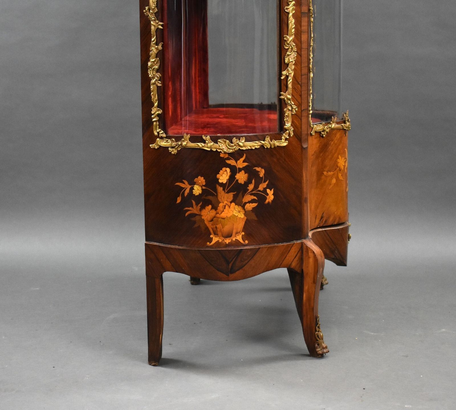 19th Century French Walnut & Ormolu Mounted Vitrine Cabinet photo vinterior
