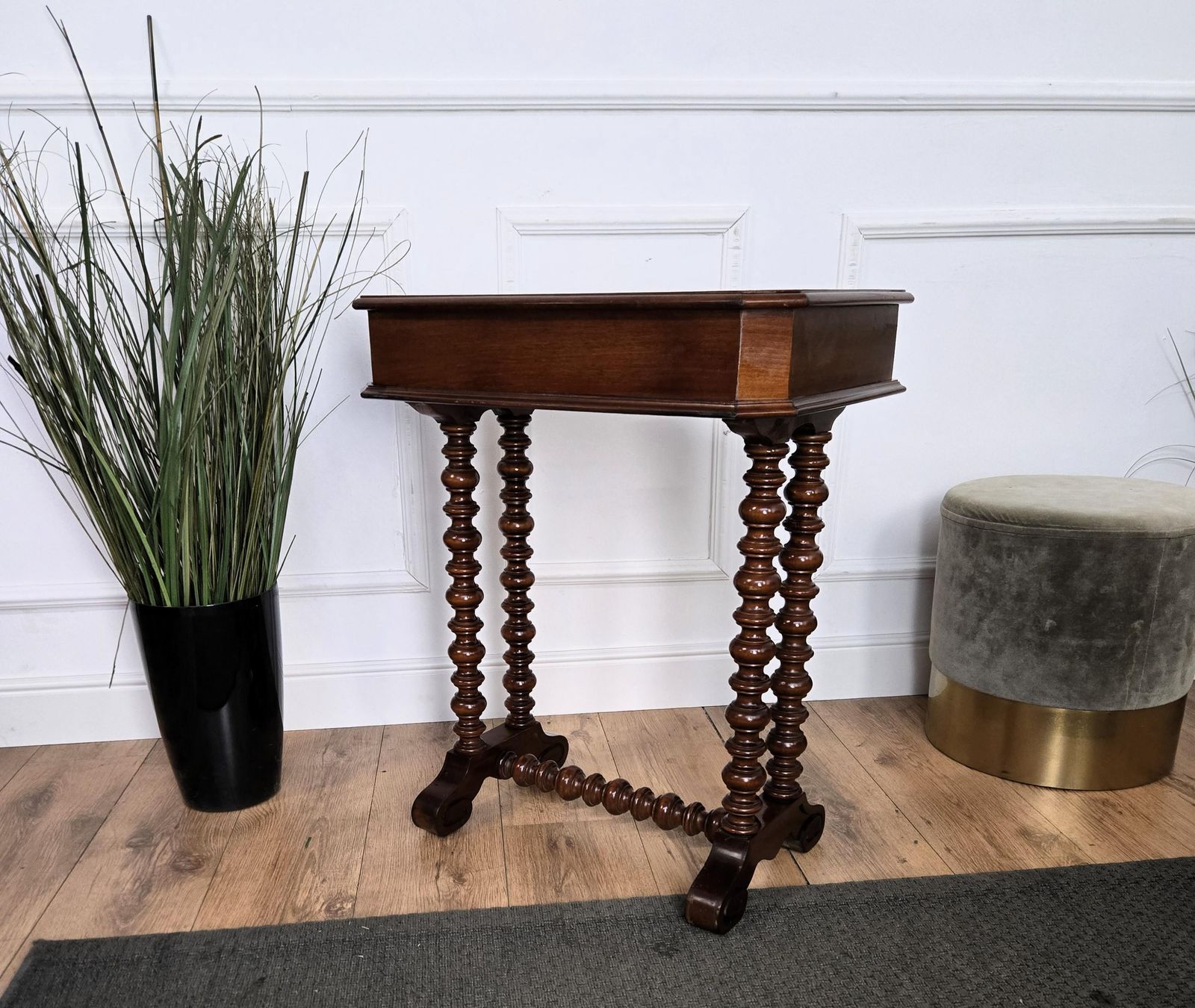 Antique Italian Carved Wood Bobbin Barley Twist Legs Sewing Table Side Table photo vintage