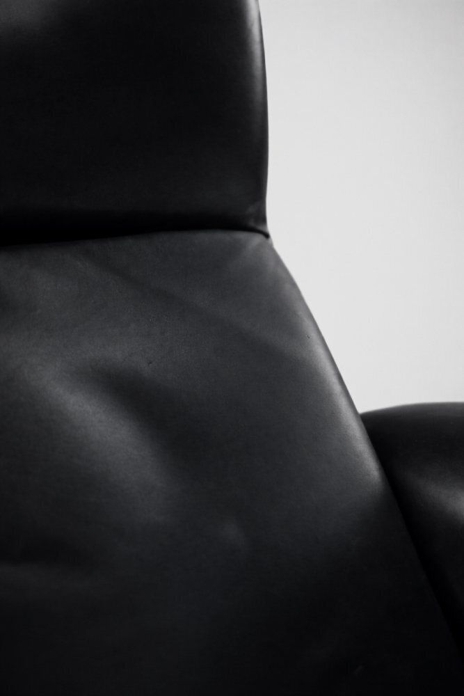 photo buy Mid Century Modern Danish Black Leather Lounge Chair By Georg Thams For A/S Vejen Polstermöbelfabrik, 1960s