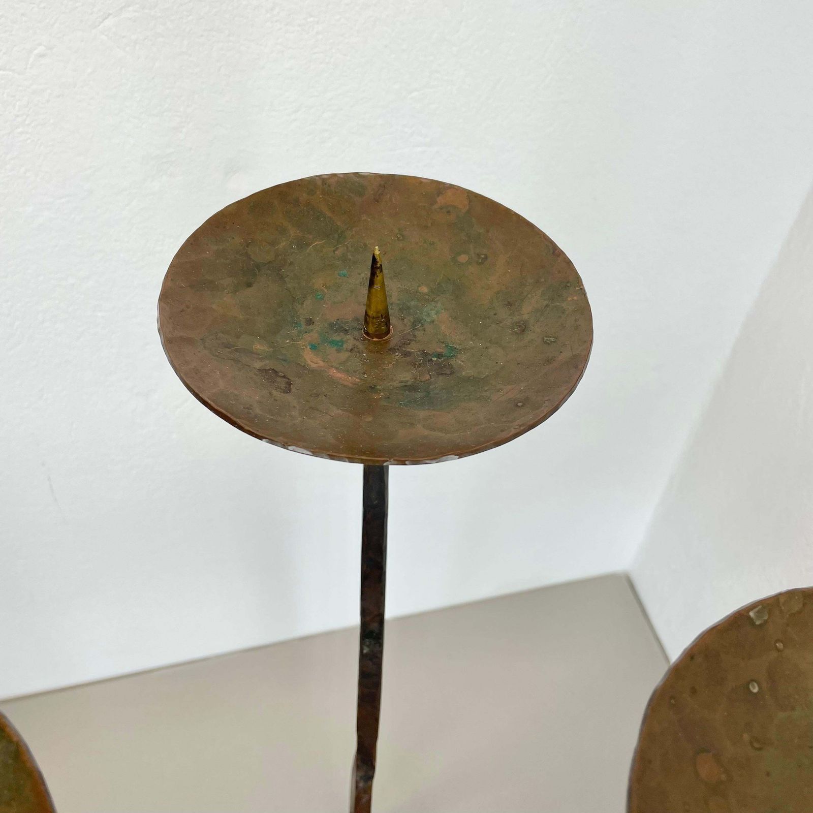 Xl 70cm Modernist Sculptural Brutalist Copper Tripod Candleholder, Austria 1950s photo vinterior