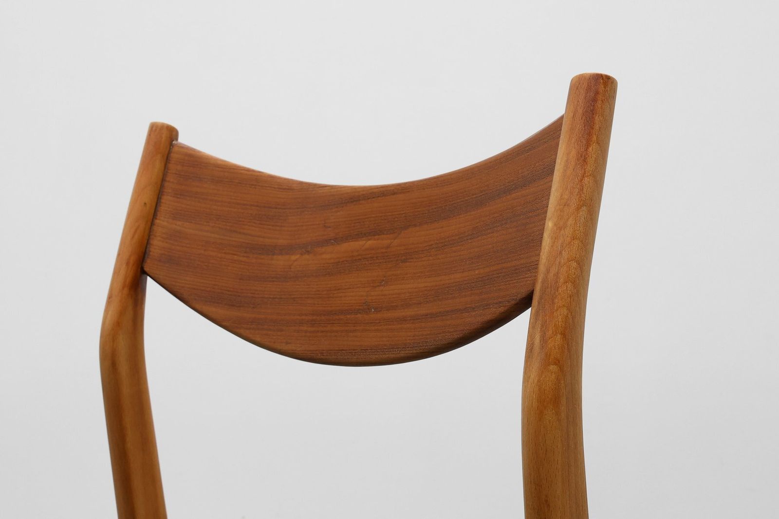 photo furniture Mid Century Modern Belgian Teak Dining Chairs, 1960s, Set Of 6