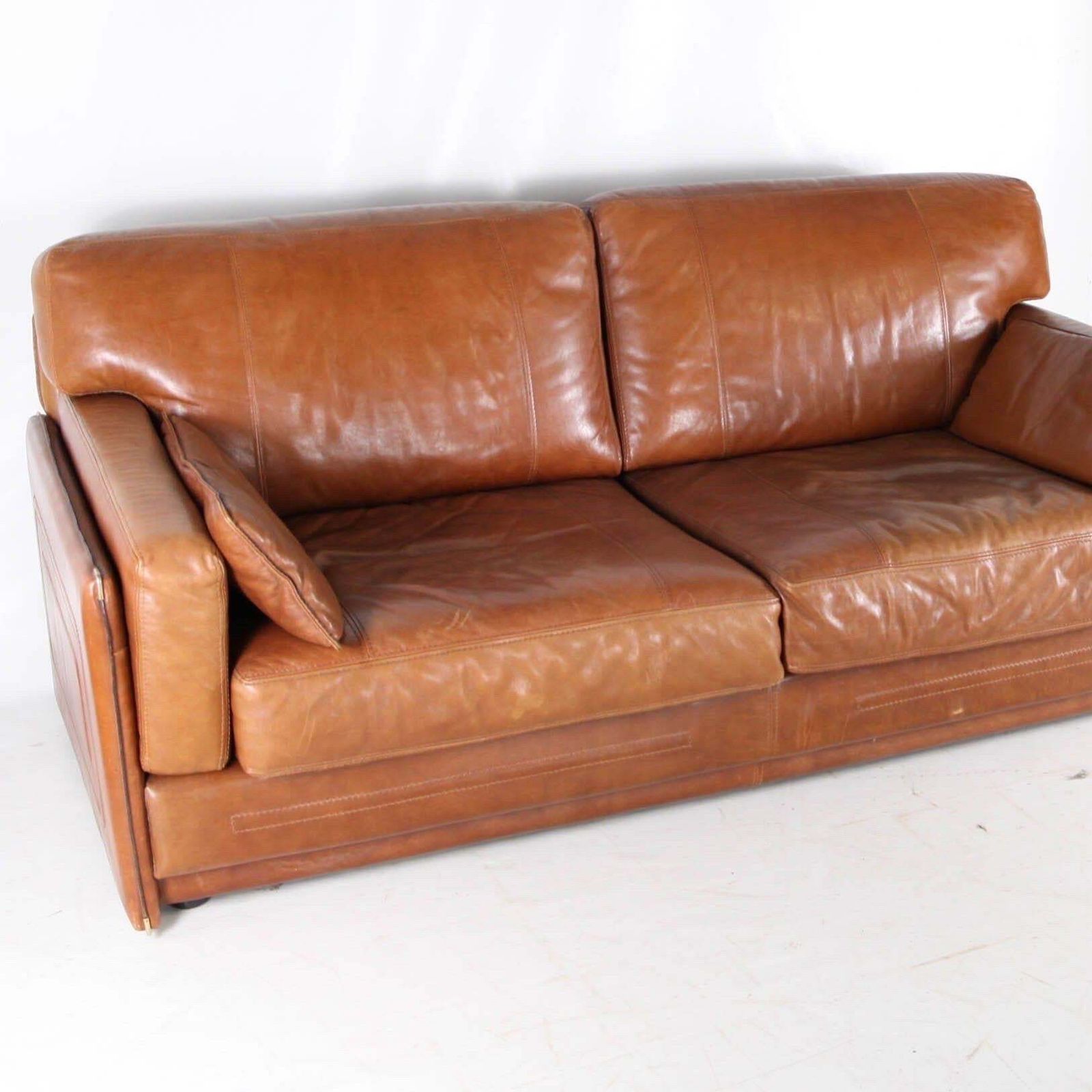 photo furniture Roche Bobois Leather Living Room  Set