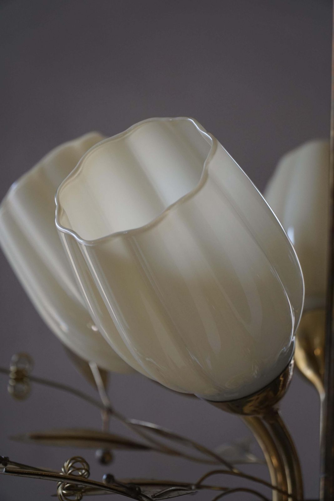 photo furniture Mid Century Modern, Five Light Ceiling Lamp, Opaline Glass Shades, Itsu, Finland