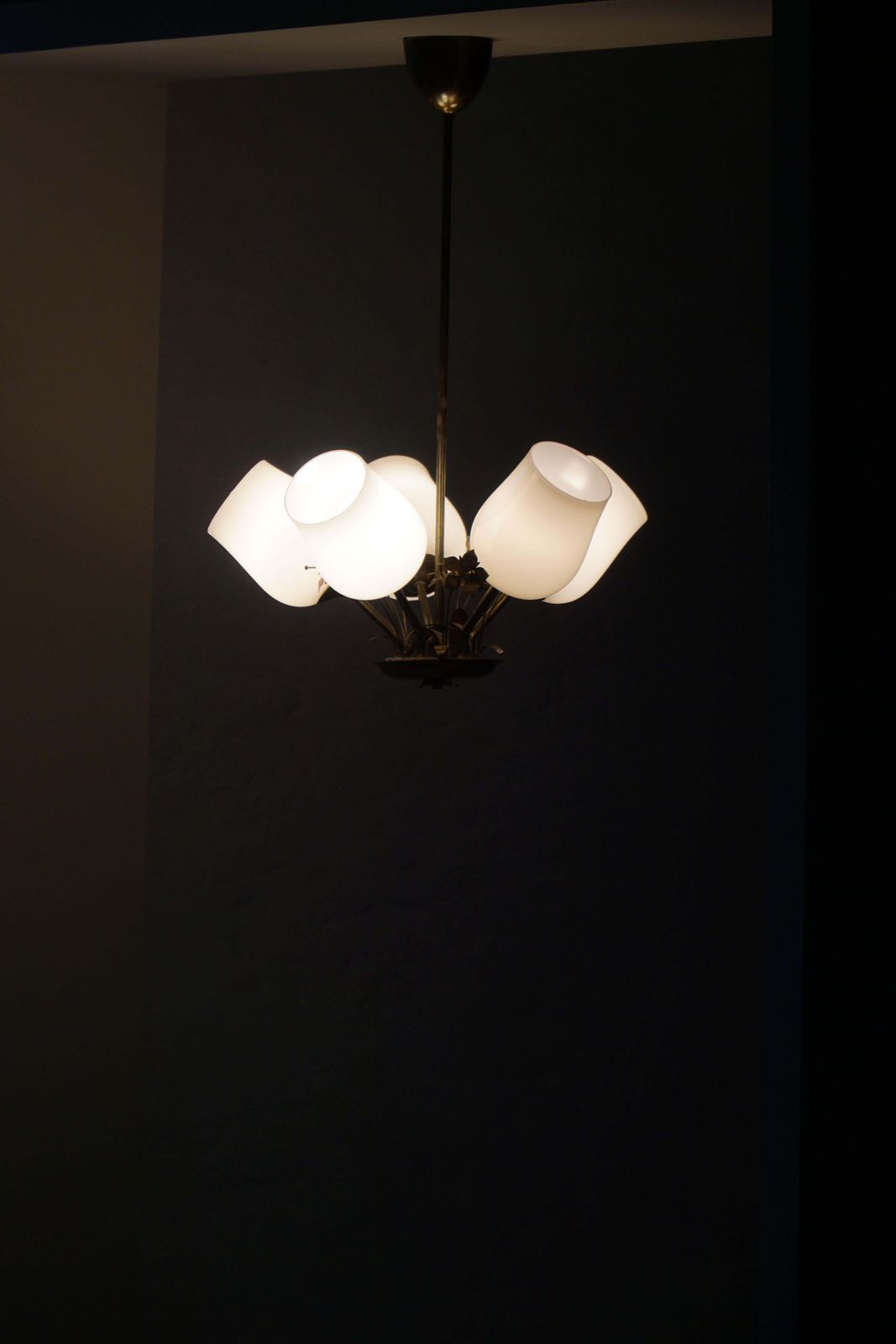 5 Arm Chandelier In Brass & Glass By Paavo Tynell For Idman Oy Finland, 1940s photo vintage