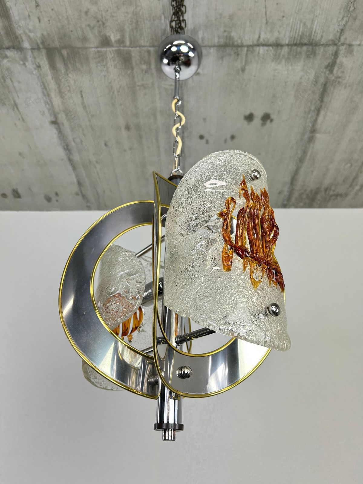 1422.0 Mid Century Modern Hanging Lamp By Toni Zuccheri For Veart photo