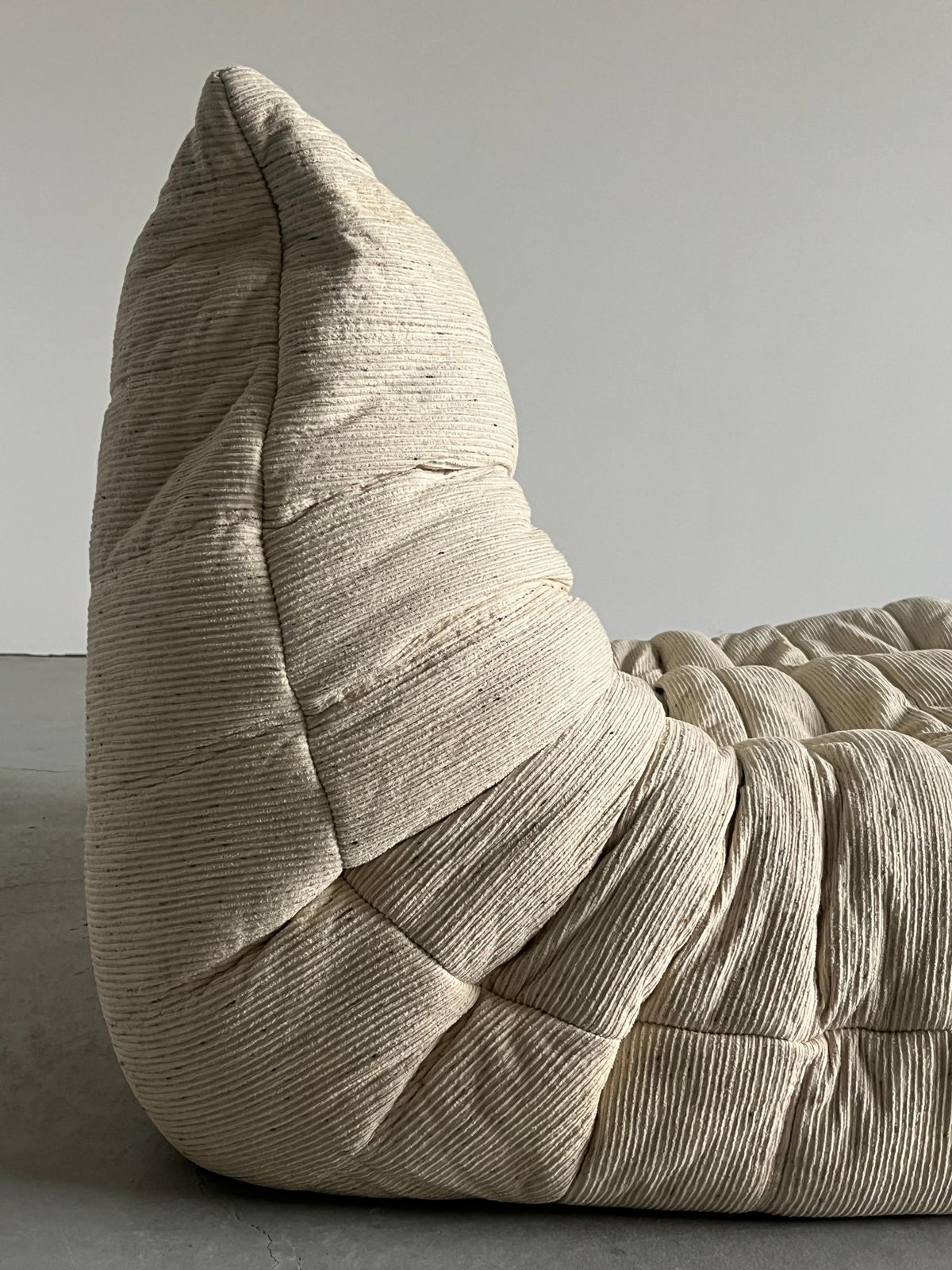 Vintage ‘Togo’ Two Seater Sofa By Michel Ducaroy In Off White Fabric, 70s France photo buy
