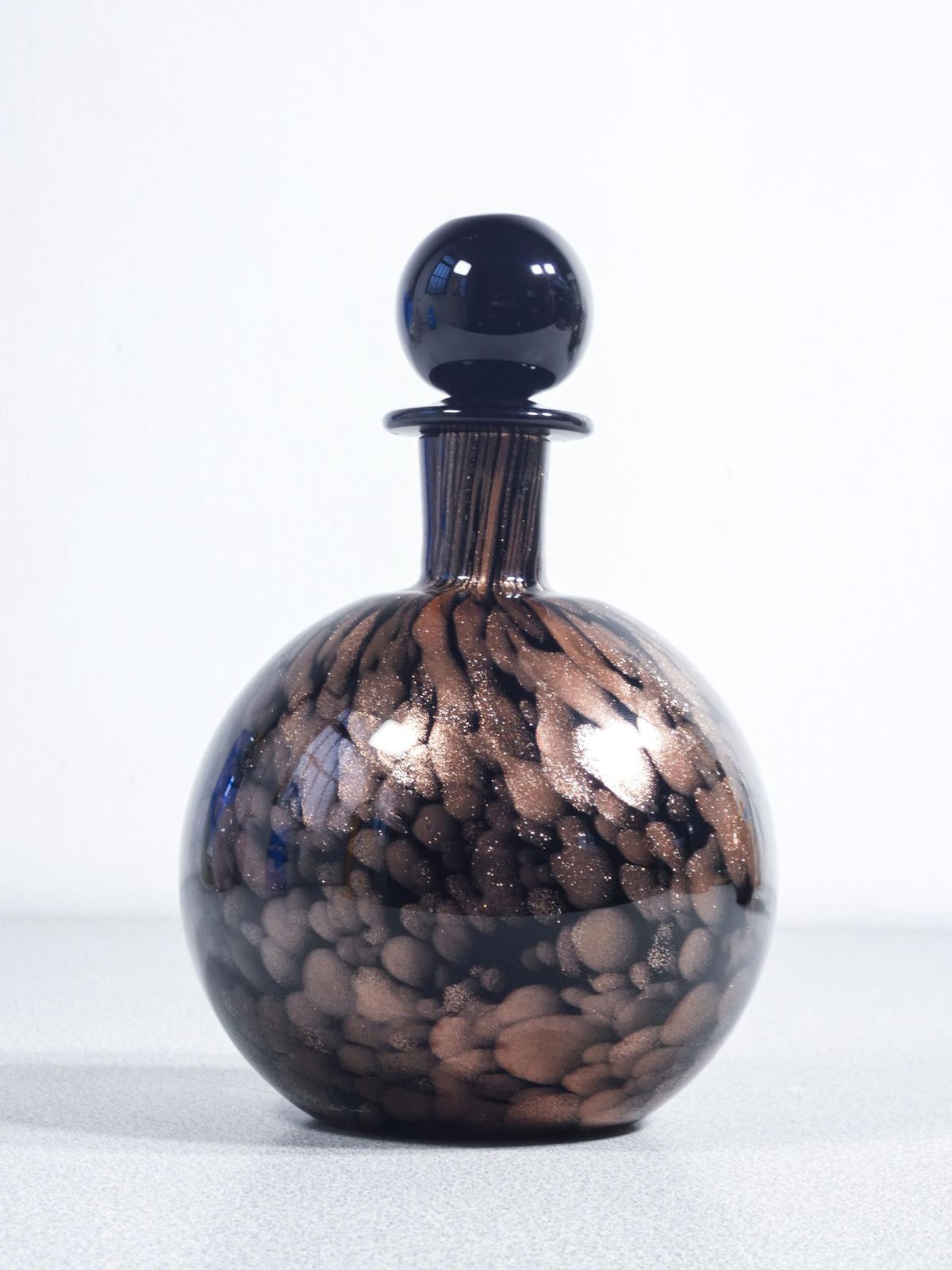 Pair Of Bottles With Blown Glass Stoppers Signed Carlo Moretti. 1970s photo 410.0