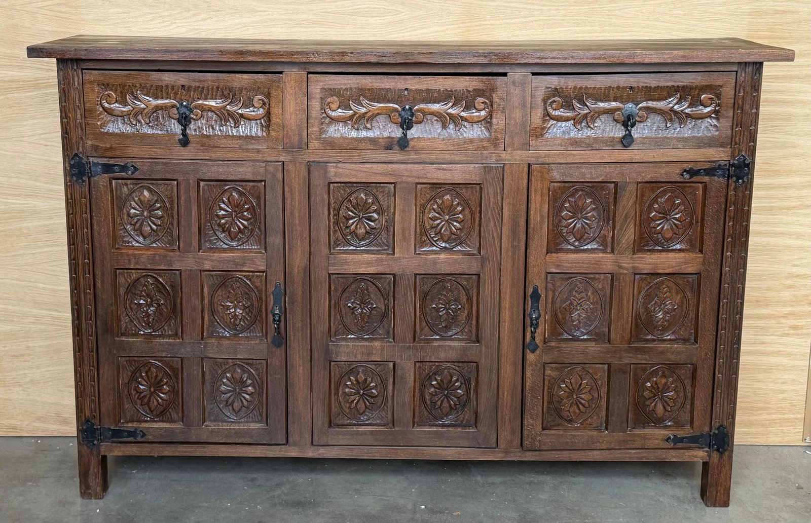 19th Spanish Baroque Carved Walnut Tuscan Three Drawers Credenza Or Buffet photo for sale