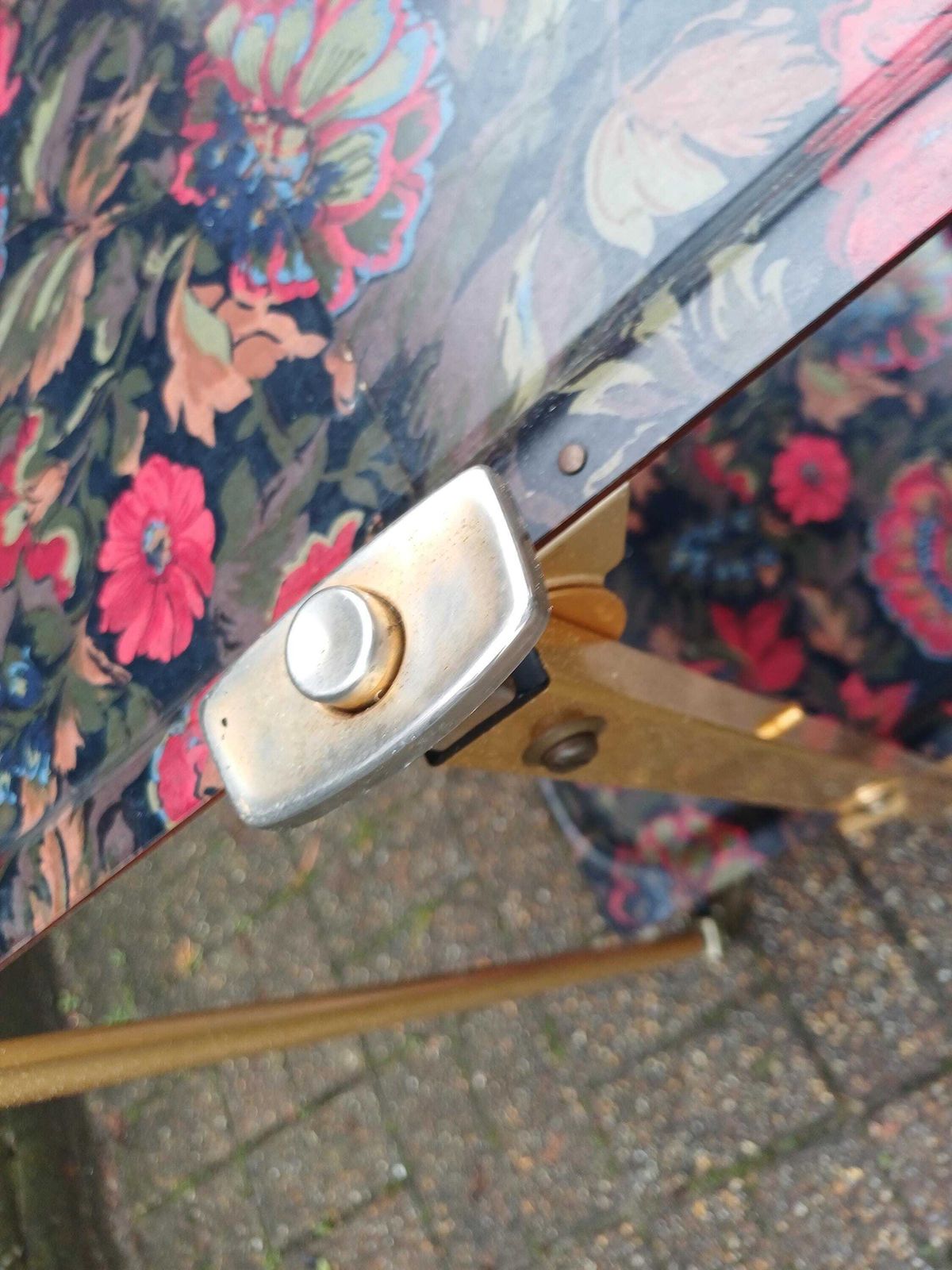 Vintage 1970s Kitsch Retro Folding Drinks Trolley Bar Cart Floral Formica Trays Gold Plated Frame Castors Side Table Display Saving Server photo Furniture