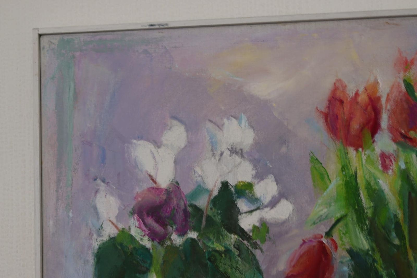 photo for sale Original Mid Century Swedish Oil On Canvas – “Still Life With Tulips” By Ove Månsson – Vintage & Framed – 51 × 62 Cm (20.1" × 24.4")