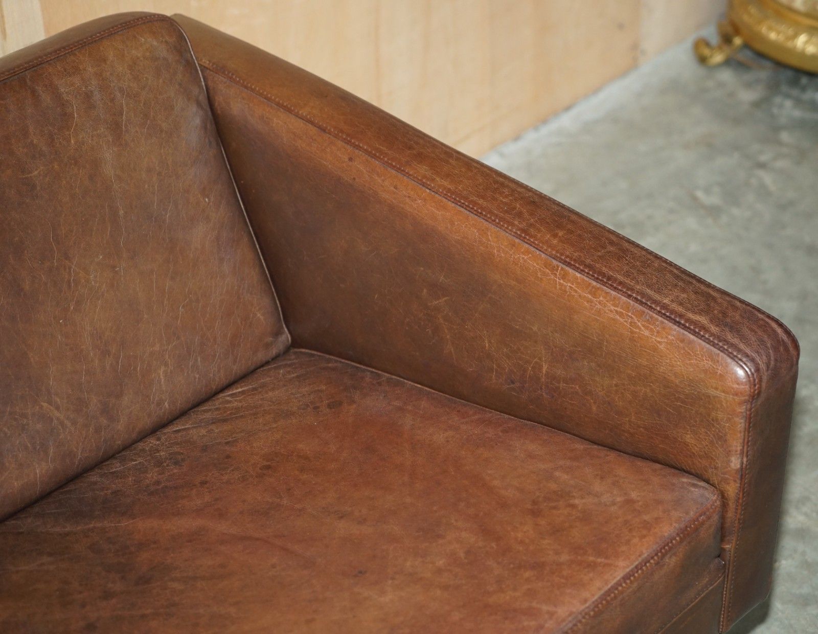 photo furniture Vintage Heritage Brown Leather Boconcepts Chrome Base Swivel Lounge Armchair