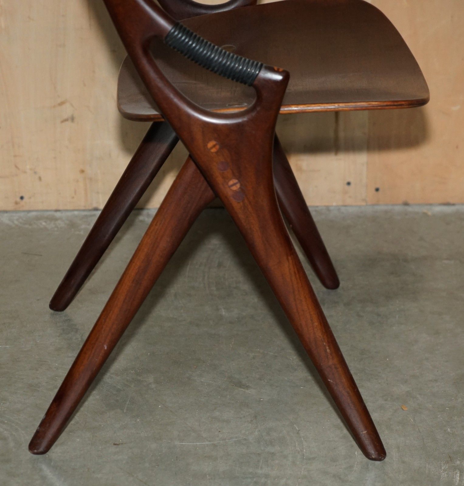 photo vintage Six 1959 Fully Stamped Arne Hovmand Olsen For Mogens Kold Model 71 Dining Chairs