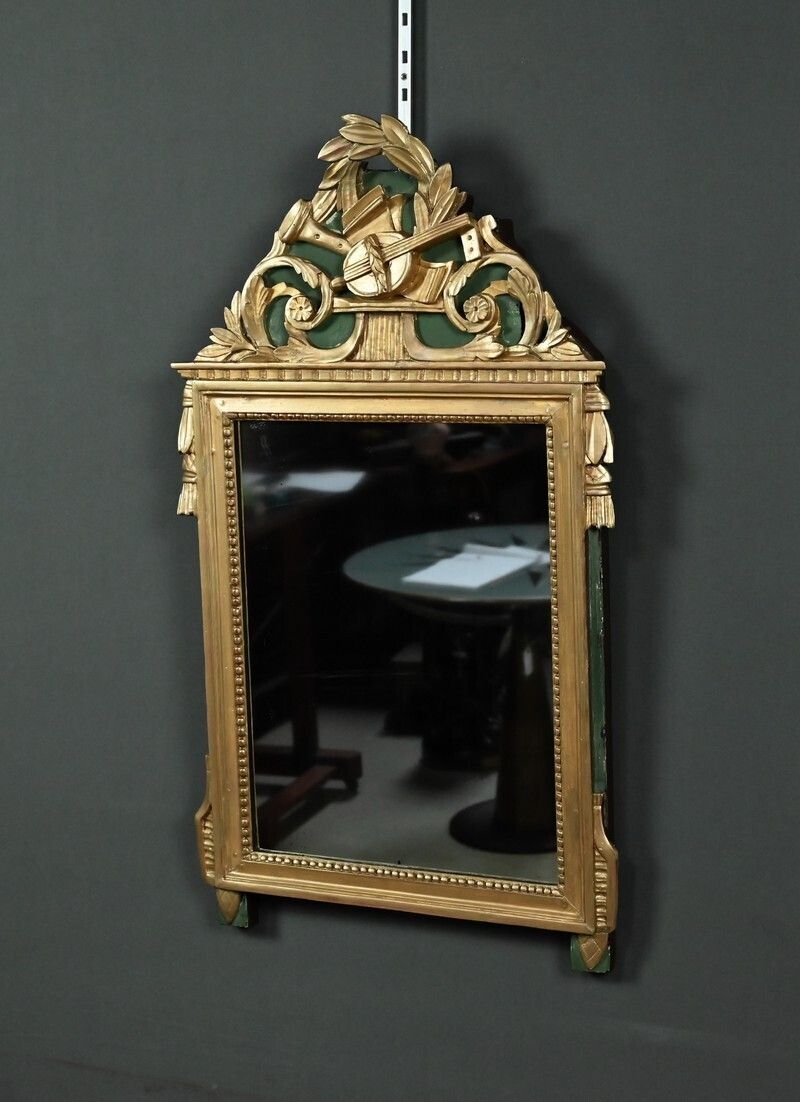 Giltwood Mirror, Louis XVI Style – Early 20th Century photo Home Decor