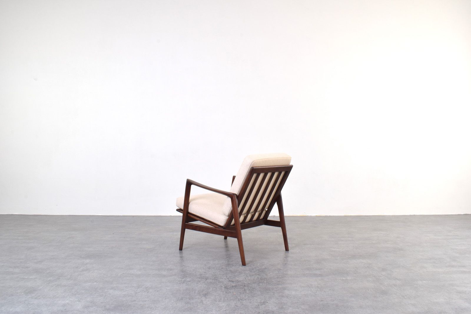 photo for sale Mid Century Stefan Lounge Chairs, 1960s, Set Of 2