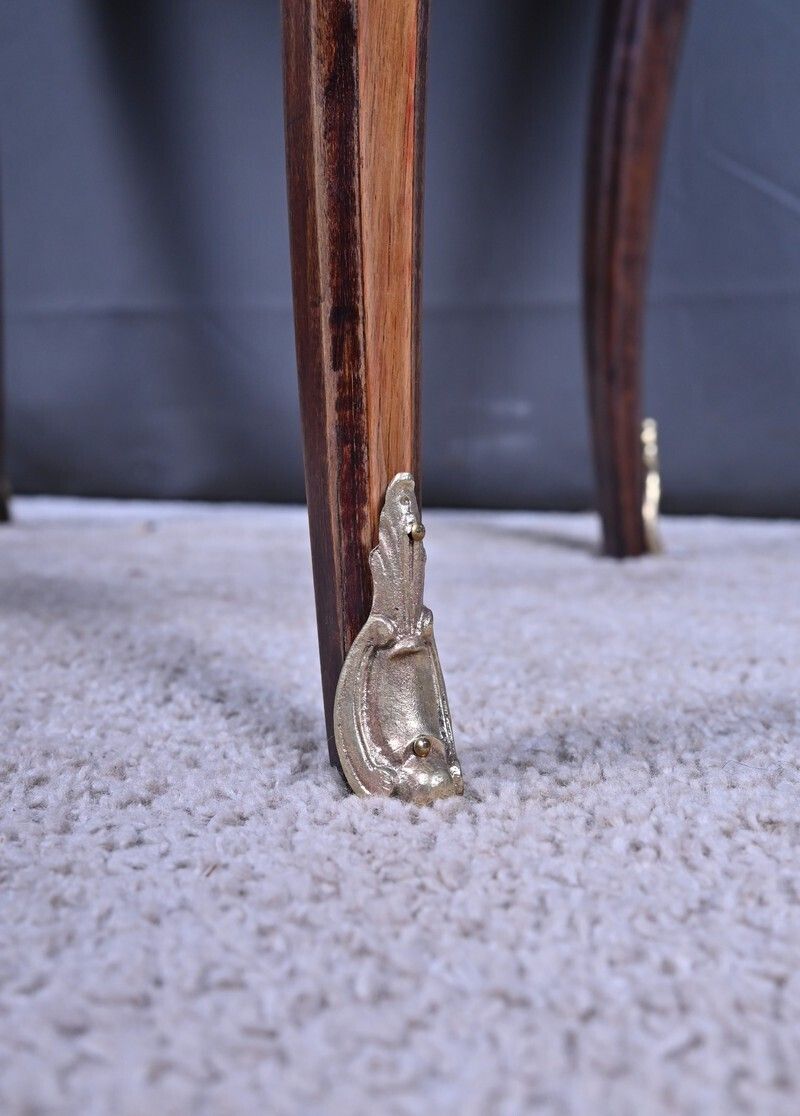 photo furniture Marquetry Side Table, Louis XV Style – First Half Of The 20th Century