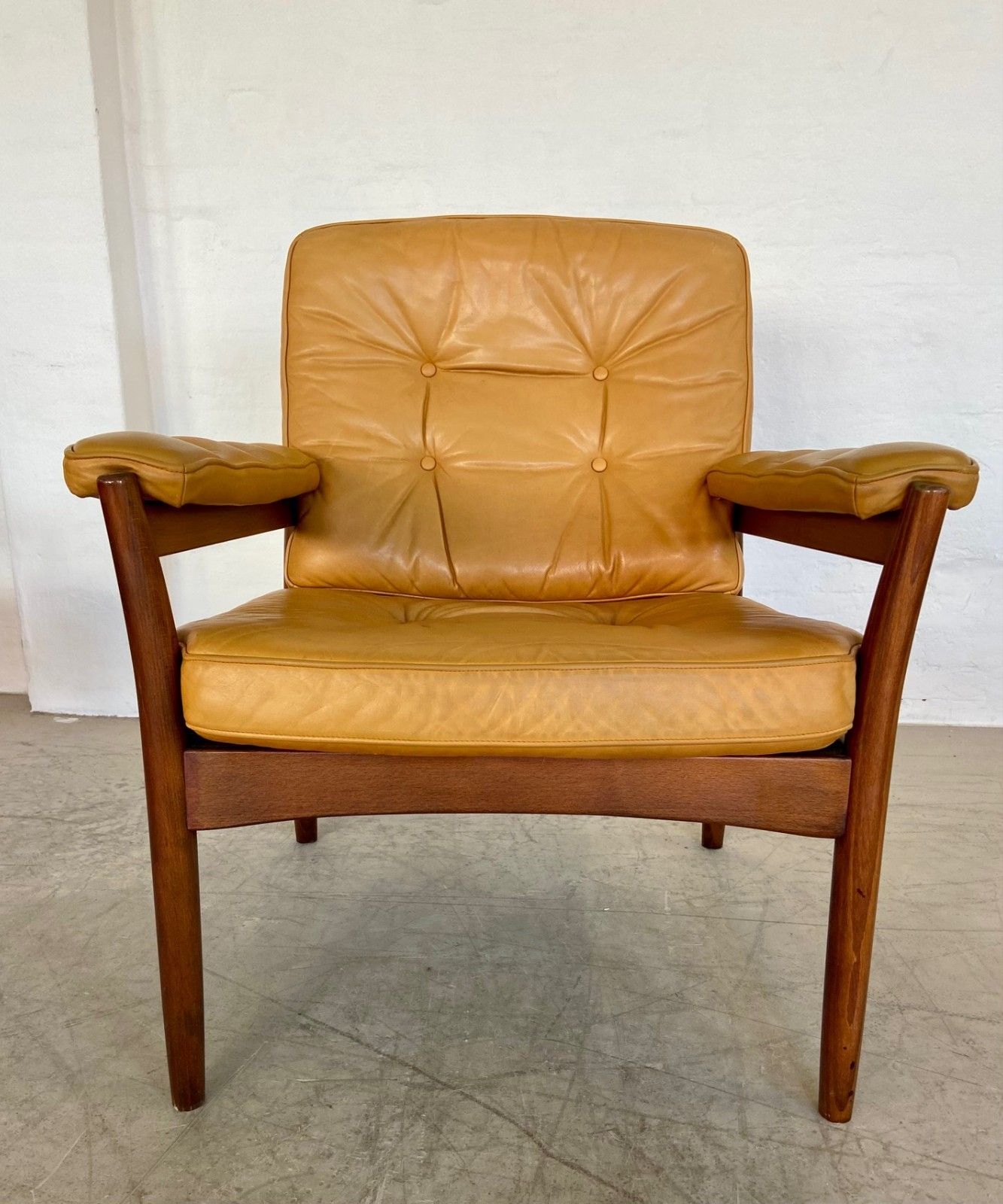 Vintage Mid Century Light Tan Leather Lounge Chair By Göte Möbler 1970,S