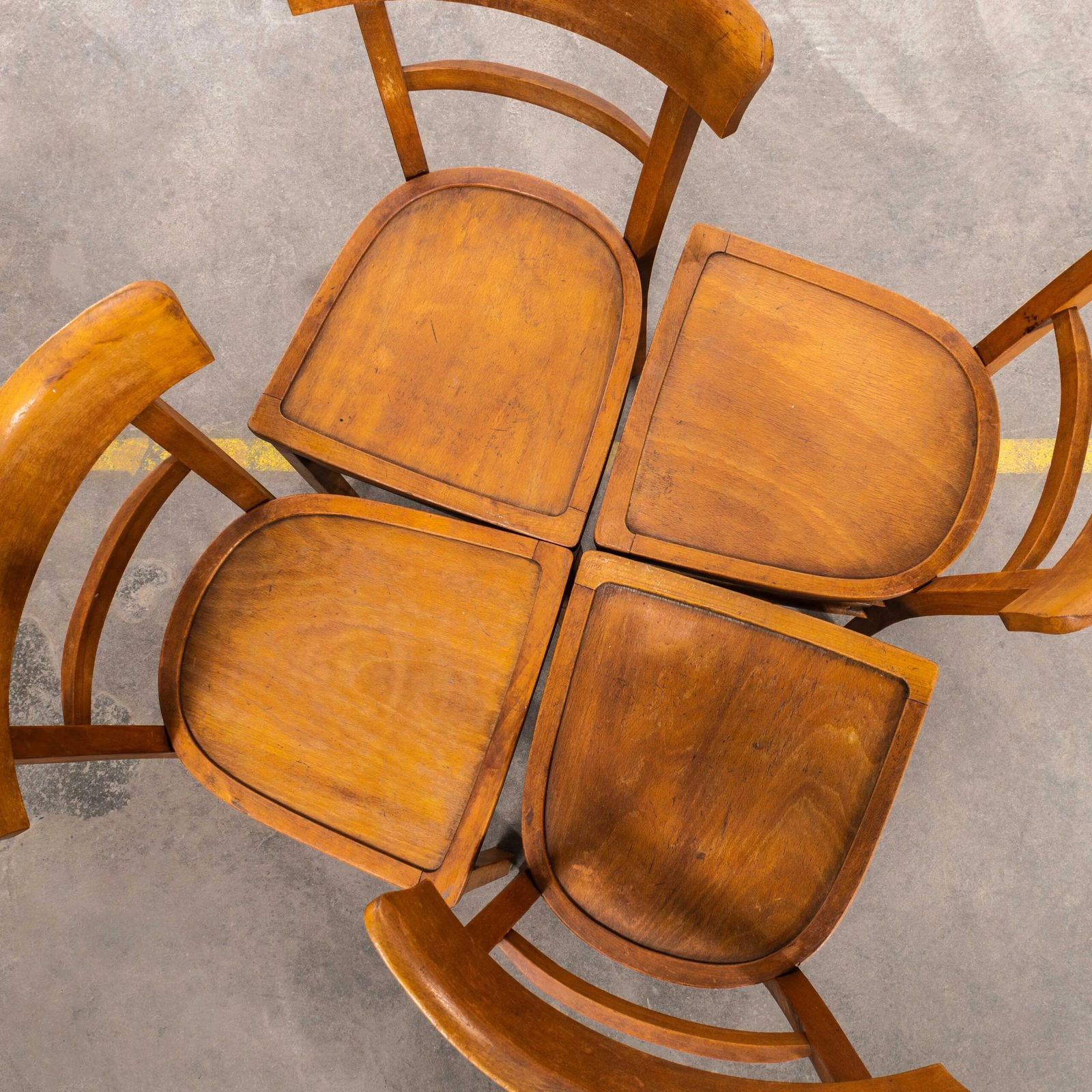 1950’s Simple Warm Oak Bentwood Café Chairs photo vinterior
