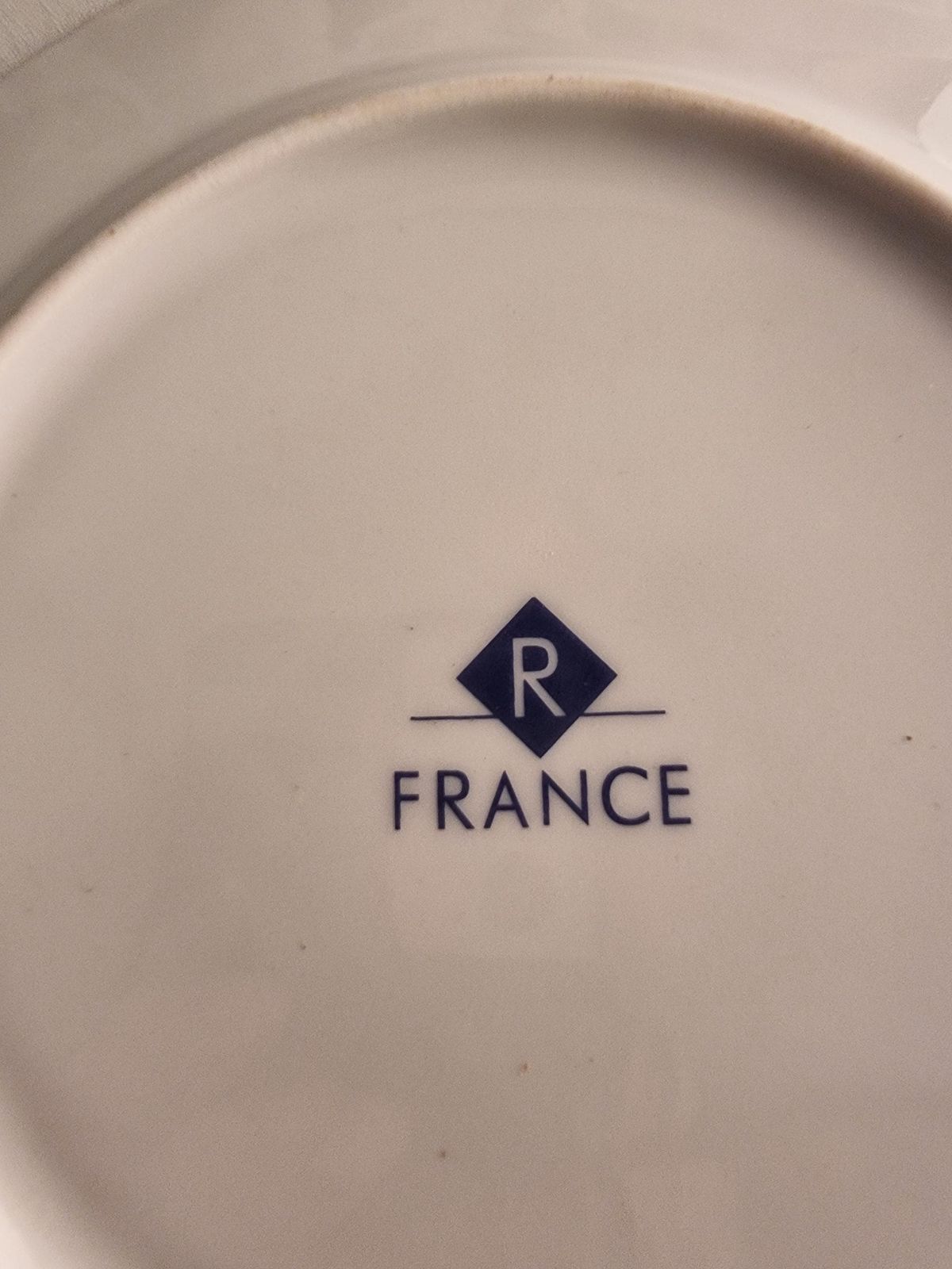 Assiettes à fromage vintage en porcelaine française, service de table, années 1970 photo vintage