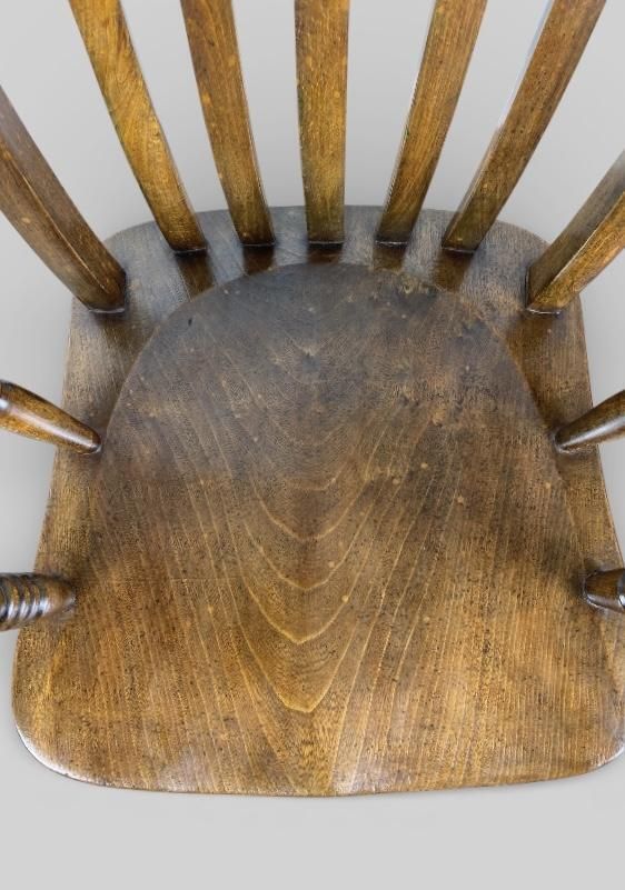 photo vinterior Antique Late Victorian High Back Windsor Armchair (C.1890)