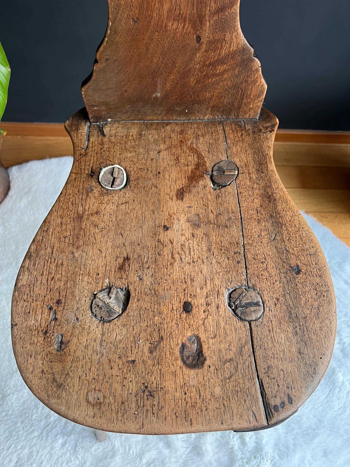 photo vintage Antique Swiss Folk Art Chair: Wabi Sabi Furniture