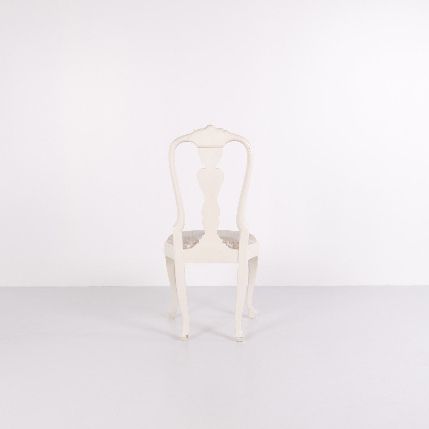 Set Of Six Dining Chairs   New Rococo Style   White Painted With Decorative Details   Year 1920s photo Furniture