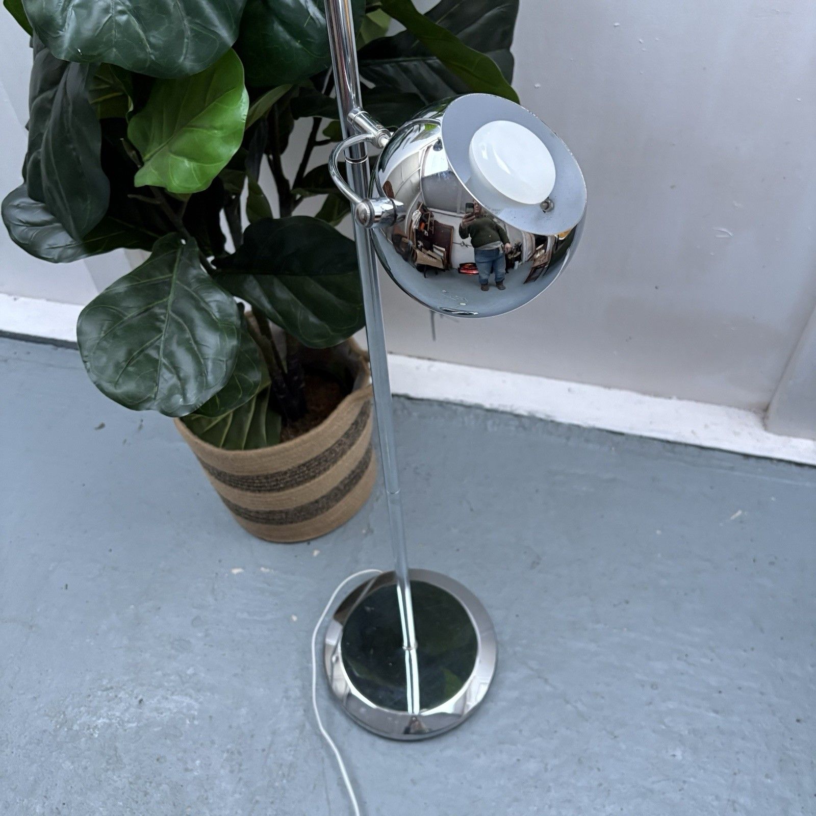 Vintage 1960s Triple Eyeball Chrome Metal Floor Lamp photo vinterior
