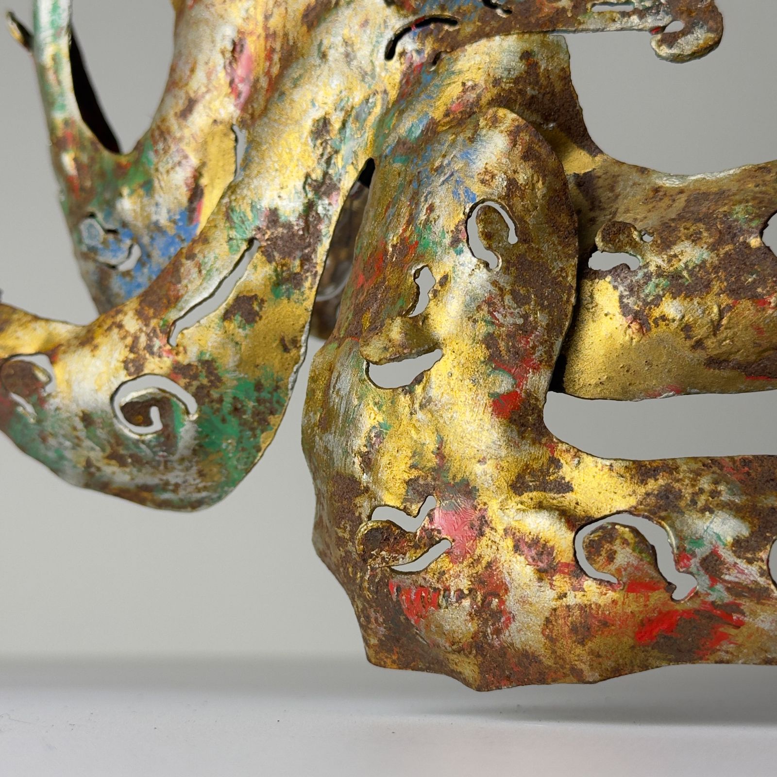 photo vinterior Original Metal Brutalist Wall Lamp Octopus By Salvino Marsura, Italy 1980s