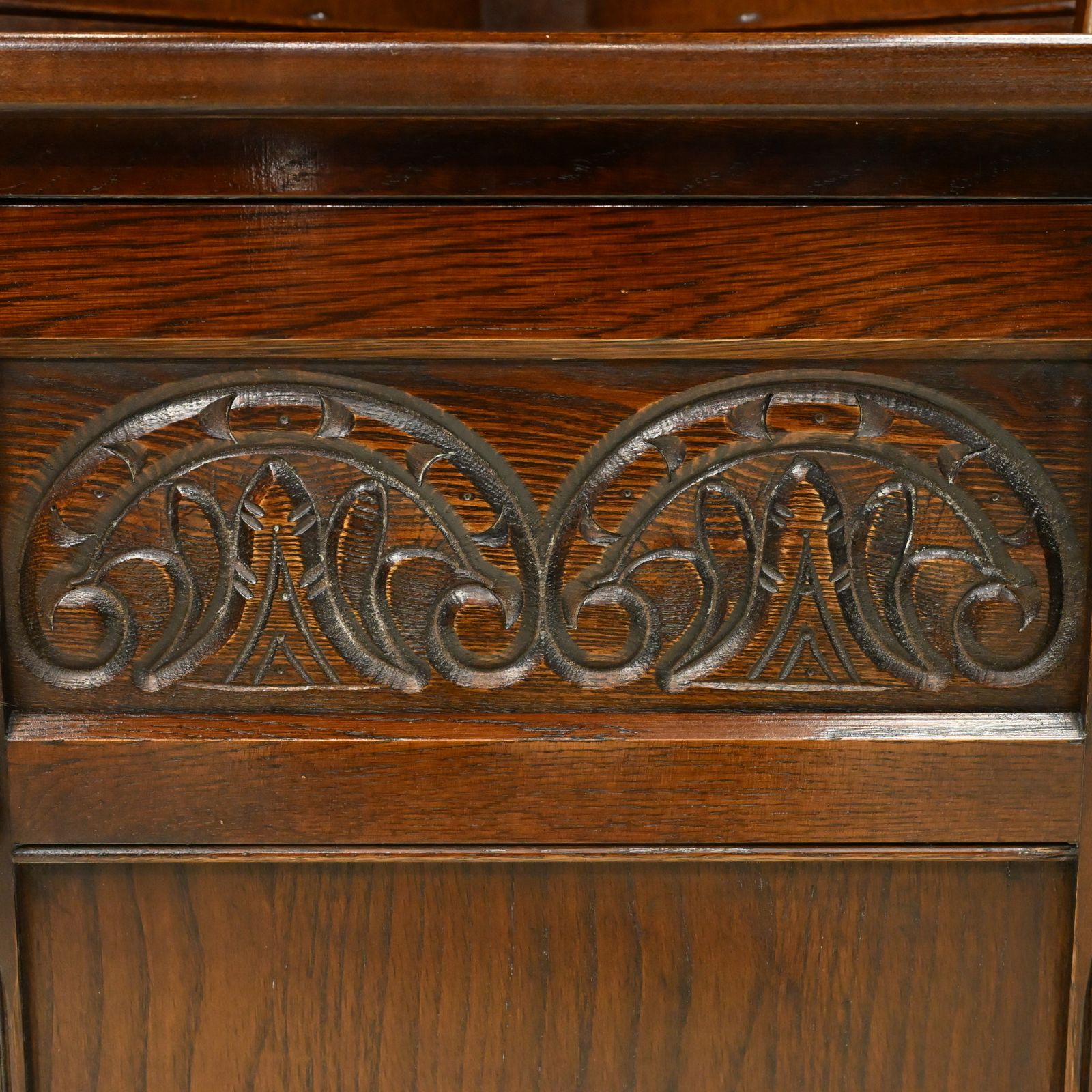 photo for sale Old Charm Corner Unit With Cupboard And Shelves Carvings Tb Free Uk* Delivery