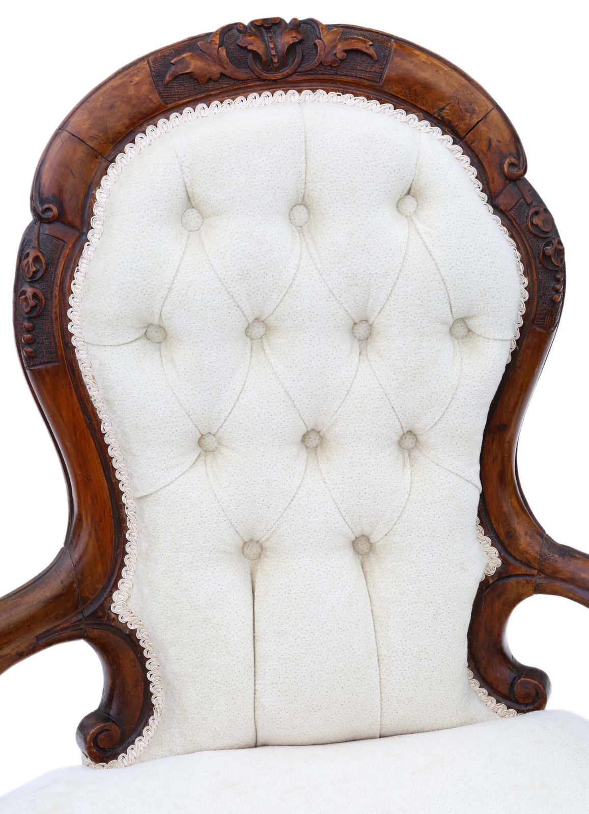 Antique Victorian C.1860 Walnut Chaise Longue / Conversation Sofa – Elegant 19th Century Seating photo vinterior