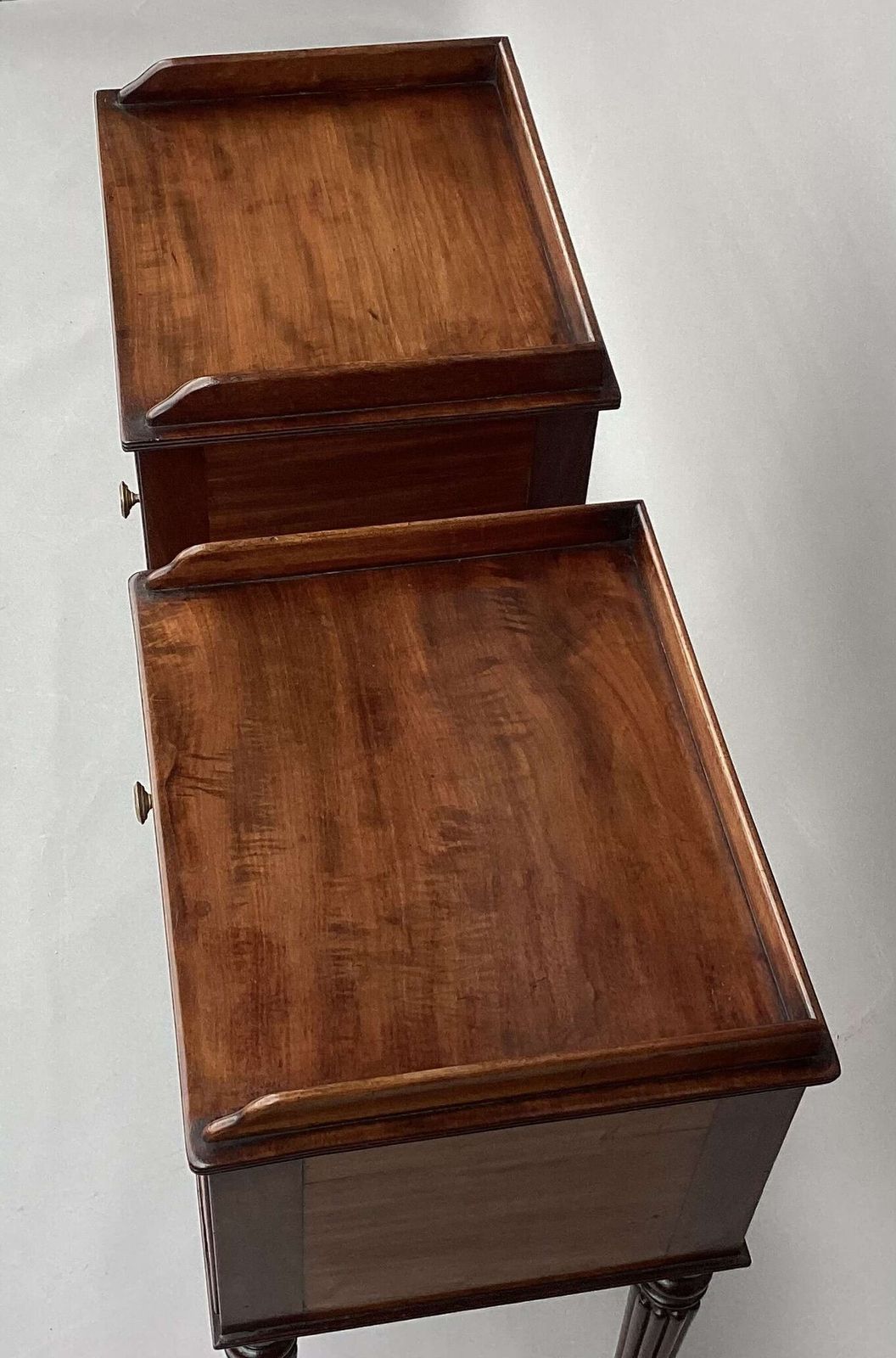 Good Regency Gillows Matched Pair Of Mahogany Bedside Cabinets / Cupboards photo 5775.0